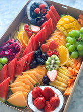 Load image into Gallery viewer, Tropical Luxe Fruit Box
