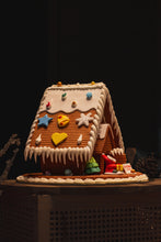 Load image into Gallery viewer, Gingerbread man house
