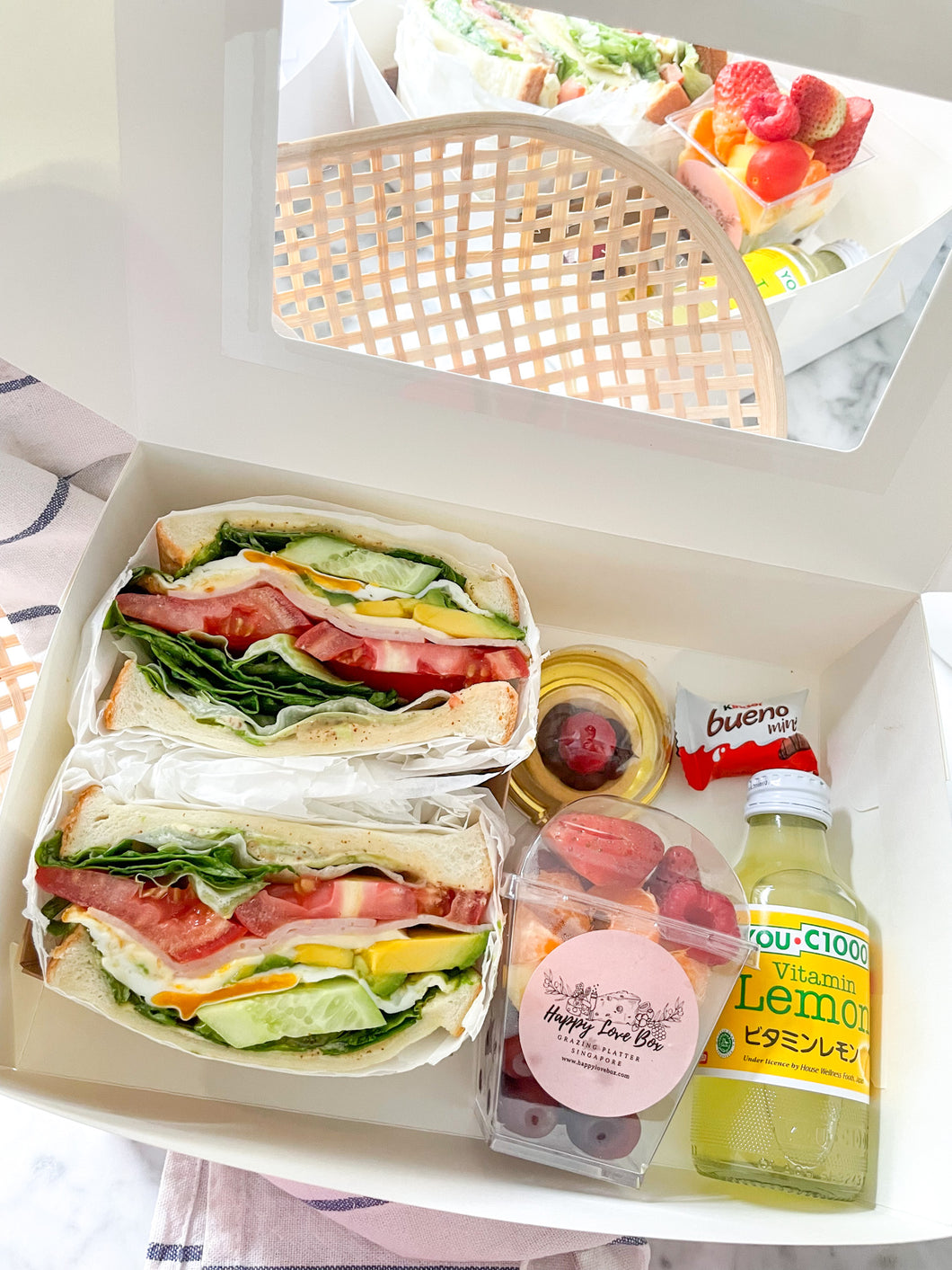 The Happy Club Sandwich Set